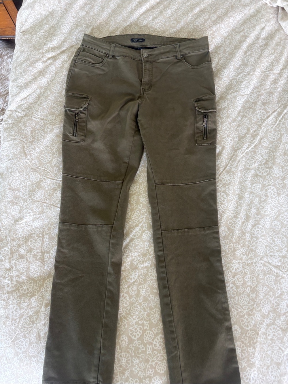 Suko Olive Green Cargo Pants